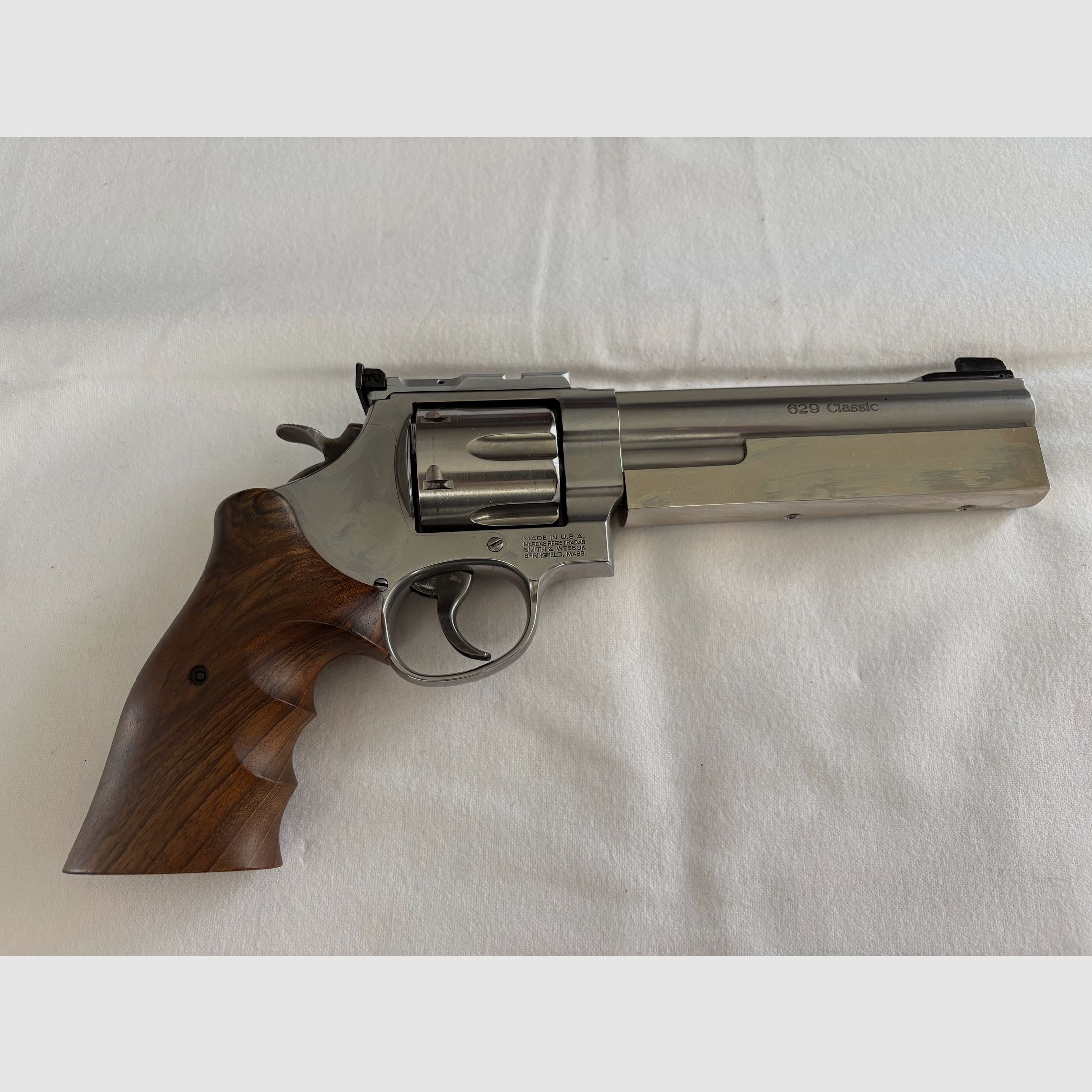 Smith & Wesson Revolver .44 Magnum 629 Classic -6, afbeelding 2 van 5