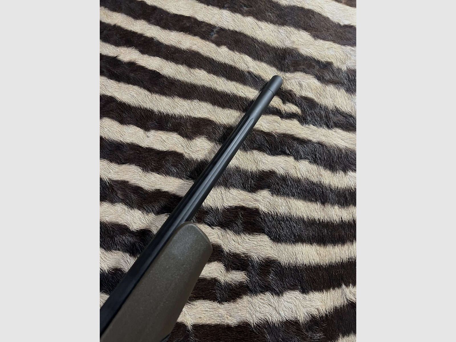 Carabina Browning Maral 4X Brown Black Adjust cal.30-06 mancino -ca53cm – Valigetta per armi, immagine 9 di 10