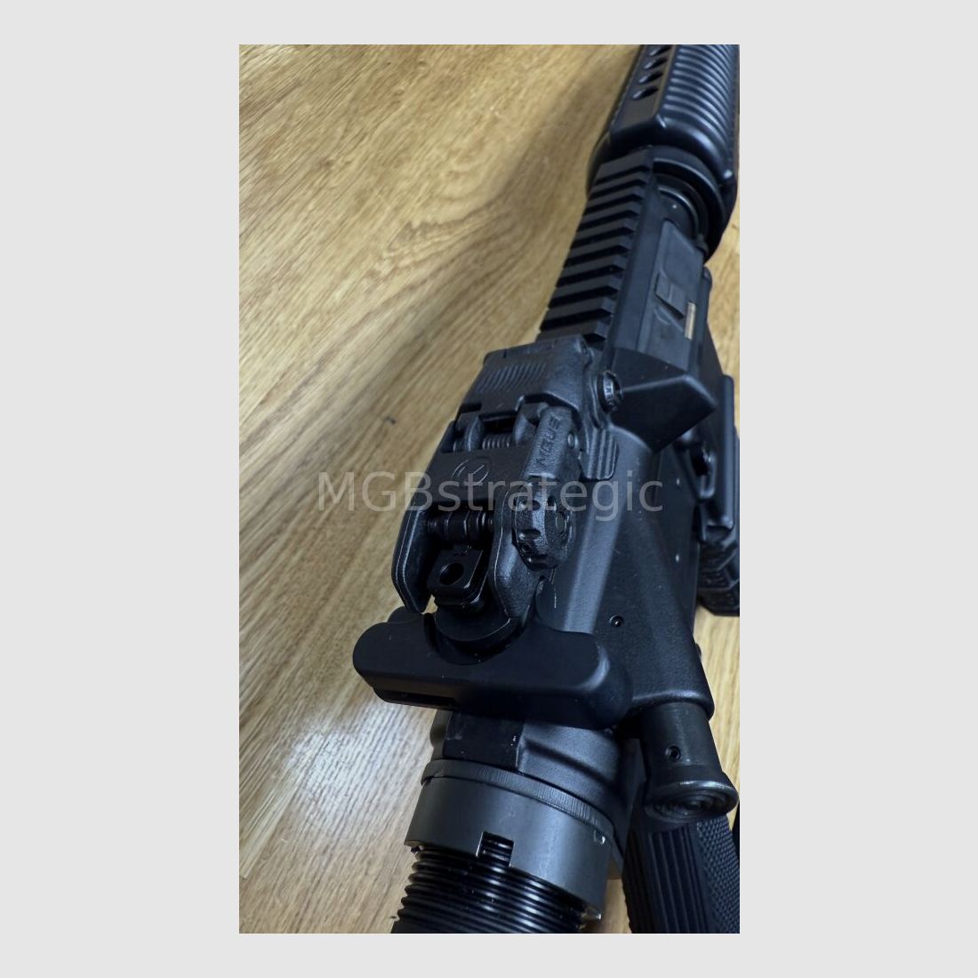 DPMS RFA3-L16 Lite 16 - semi-automatic rifle .223Rem 10.5" barrel length - System AR15 AR-15 self-loading rifle