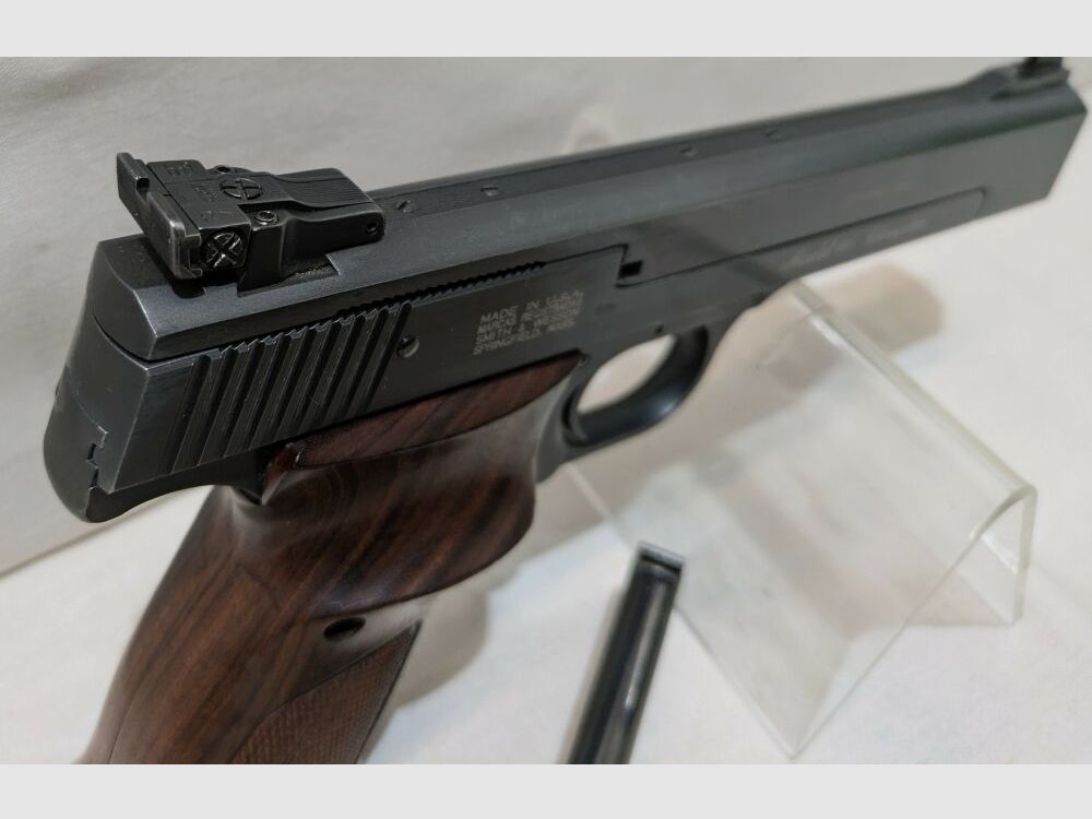 Smith & Wesson 41