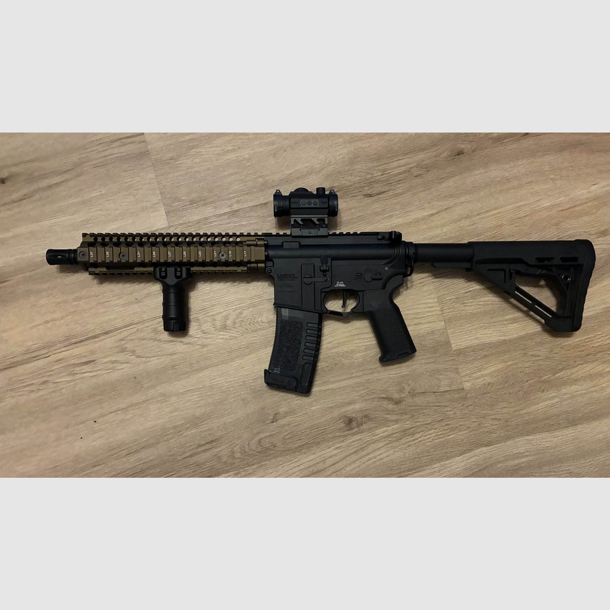 Lancer MK18 Gen3 New Version w/ ETU Full Metal (S)AEG, Negro/Bronce