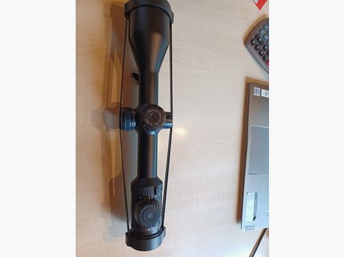 Zeiss V8 2.8-20x56 with ASV and saddle mount