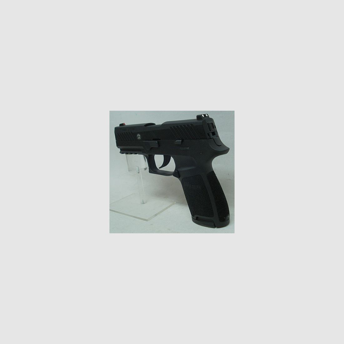 P320 Kal.9mm P.A.K. schwarz - 14 Schuss