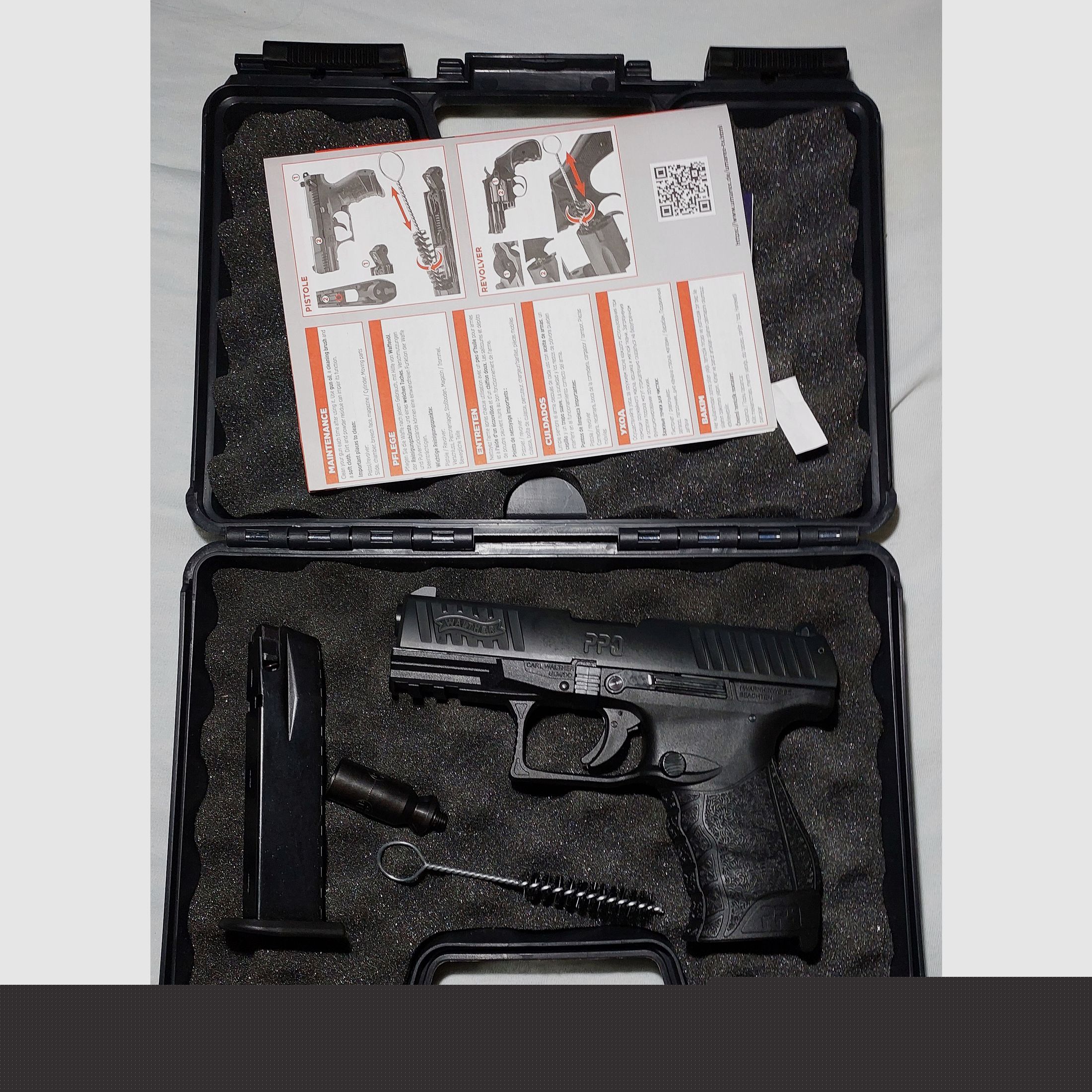 Walther PPQ M2 pistolet alarmowy 9mm P.A.K. czarny (PTB 958)