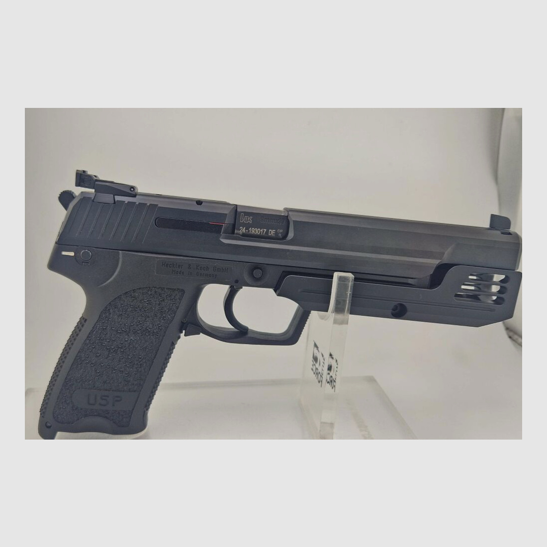 Heckler & Koch USP Elite 9mm Luger
