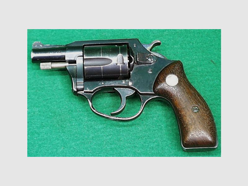 Charter Arms	 Undercover