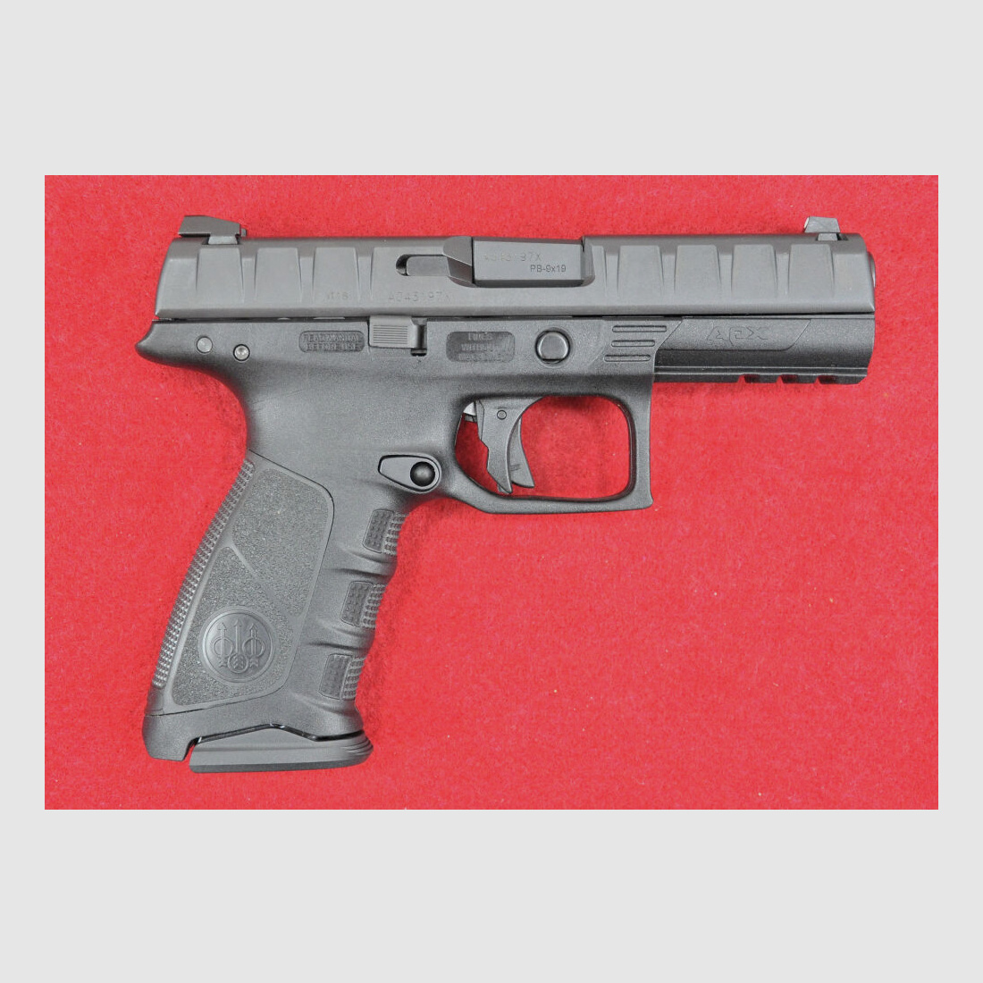 Beretta APX 9mm Luger