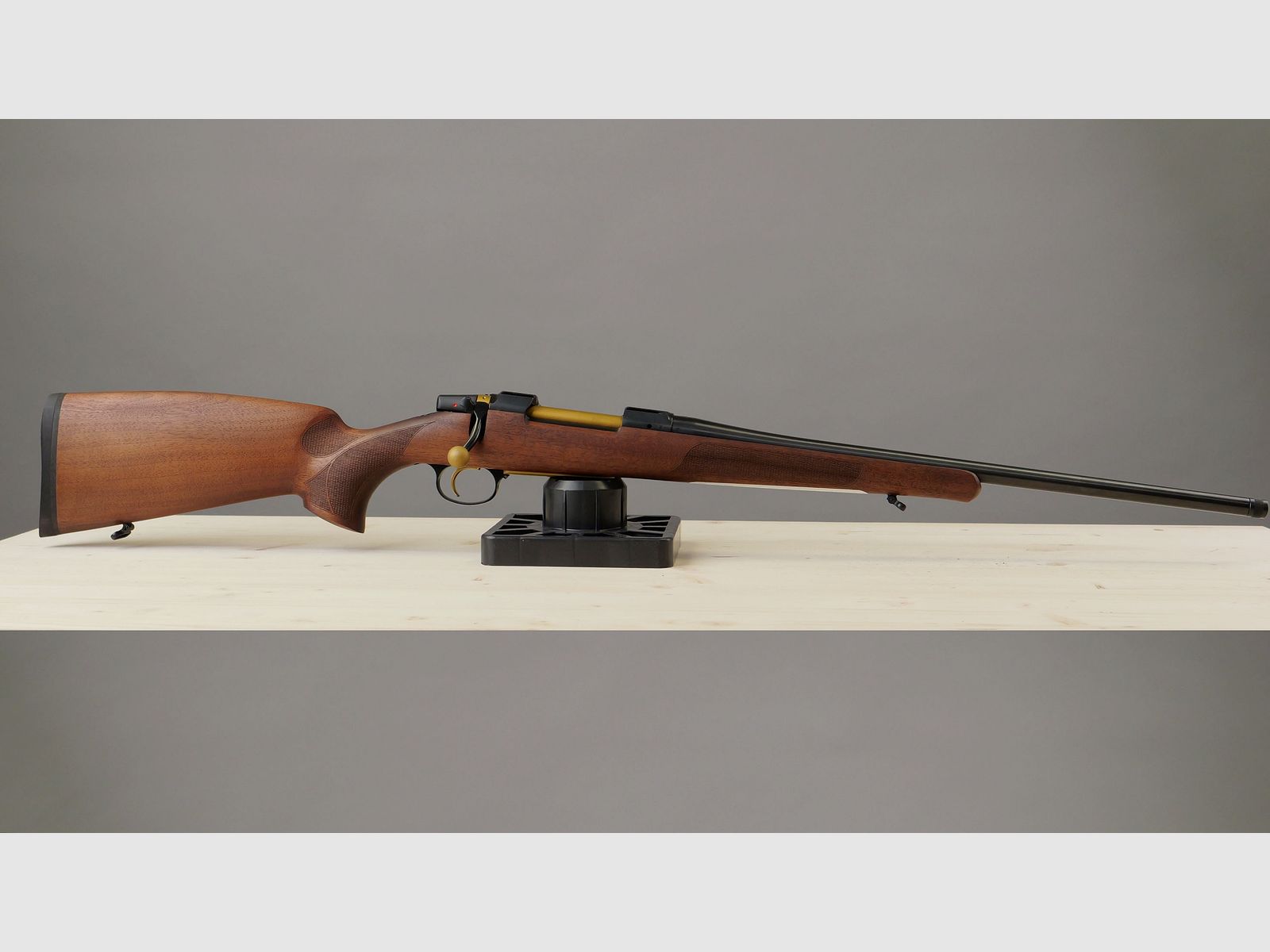 CZ 557 75 jaar CZ Editie Goud Geplateerd - Kal. .308 Win, afbeelding 2 van 3