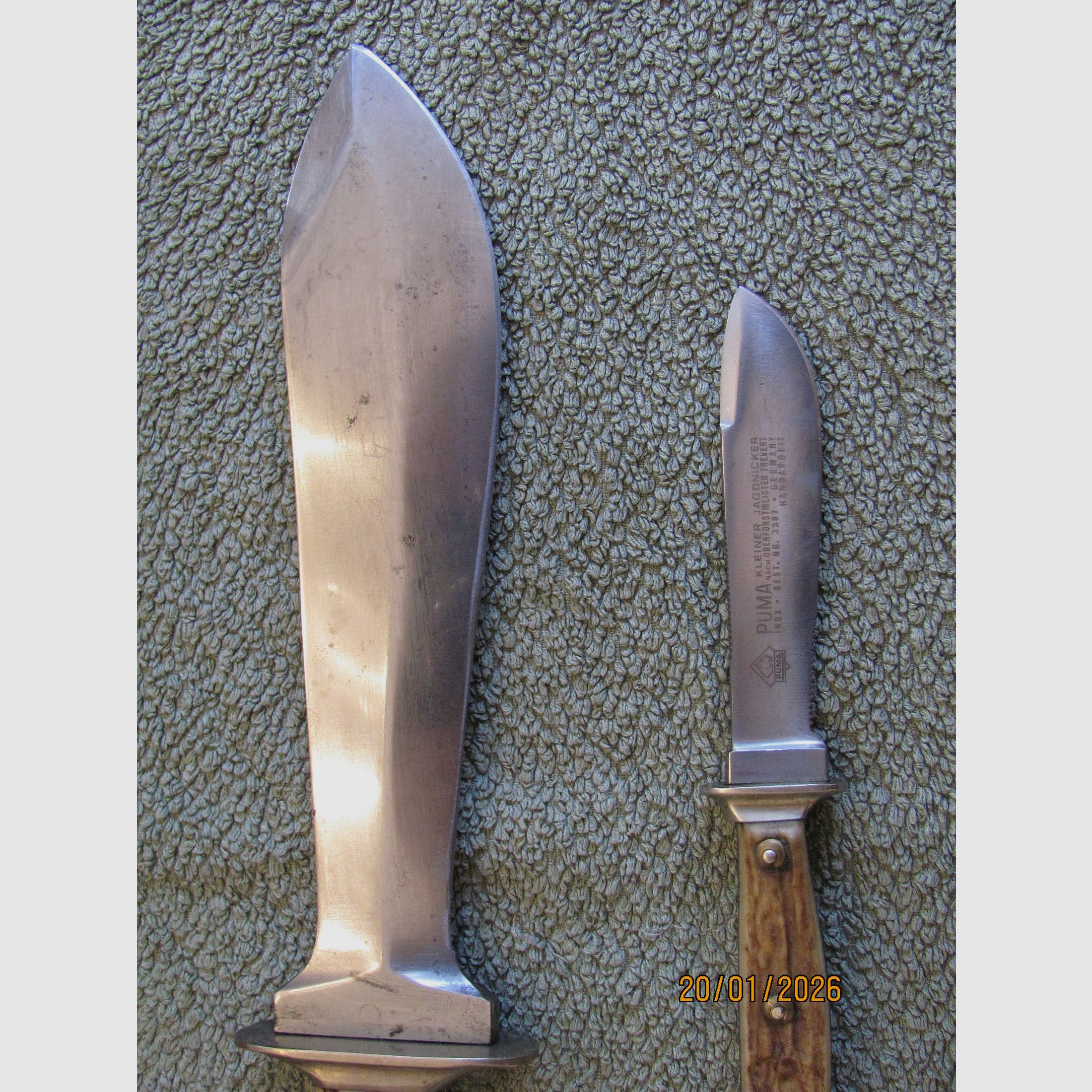 Original Puma Waidblatt 3588 in Holzbox - geführt, ohne Schäden