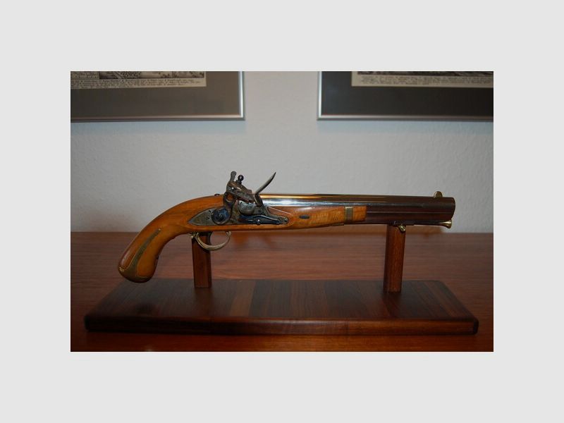 HARPERS FERRY PEDERSOLI .58 mit Ständer