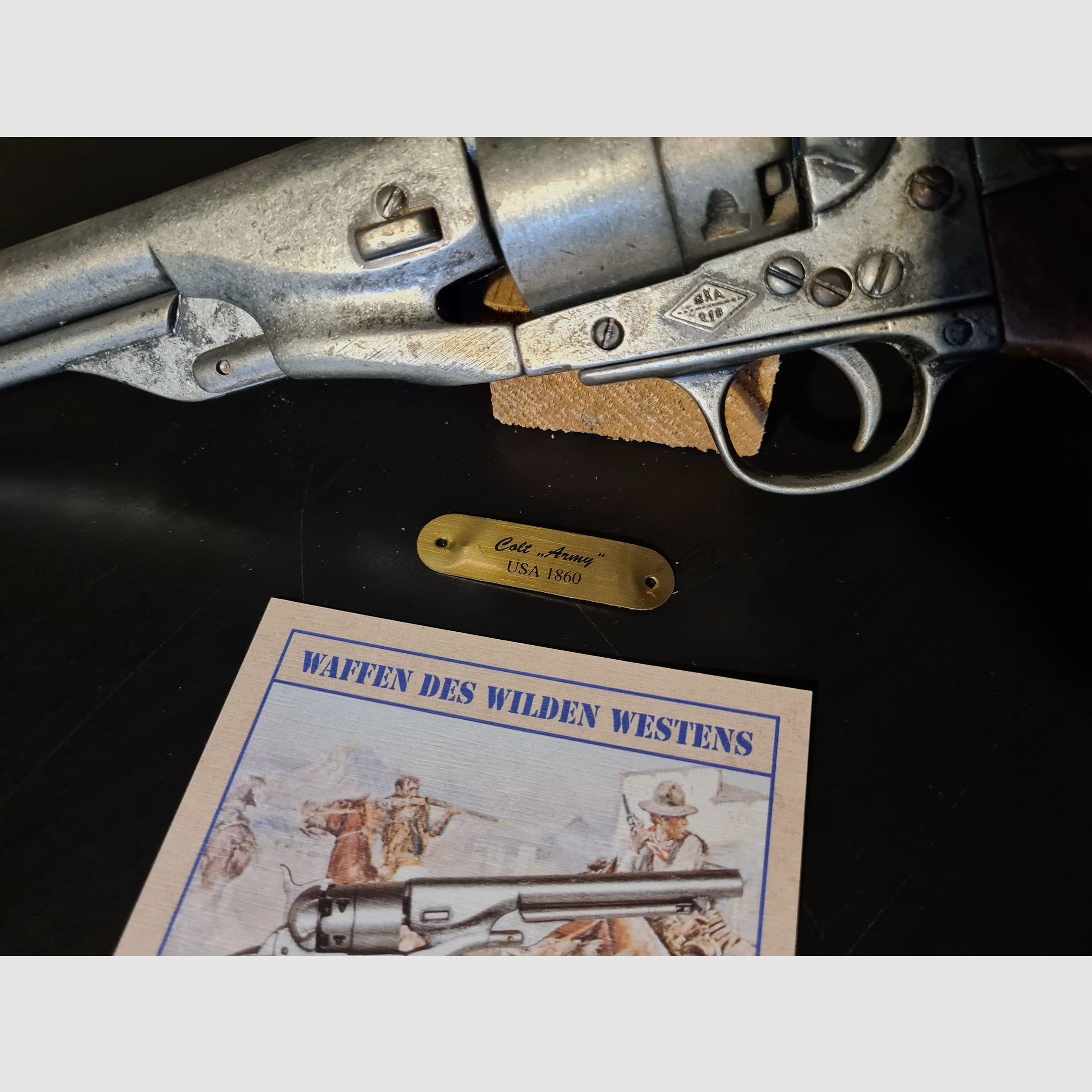 COLT ARMY-REVOLVER MODELLO 1860