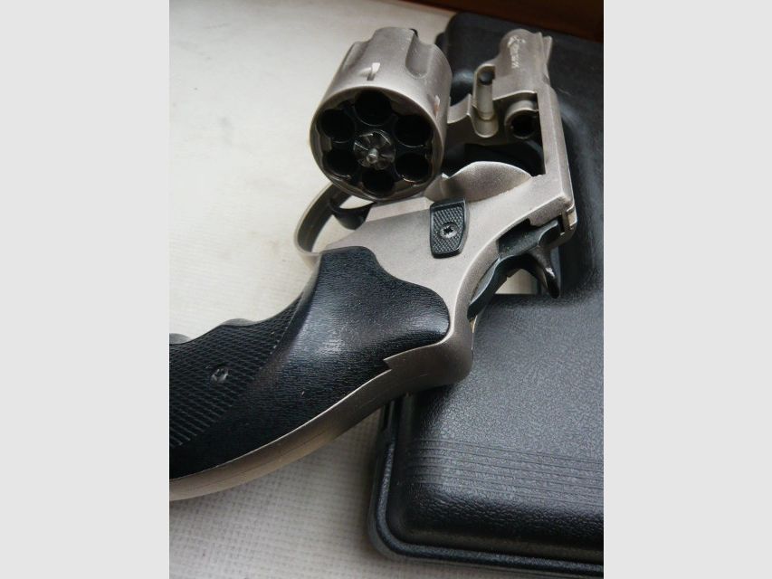 Alter Revolver Röhm RG 89 cal. 9mmK