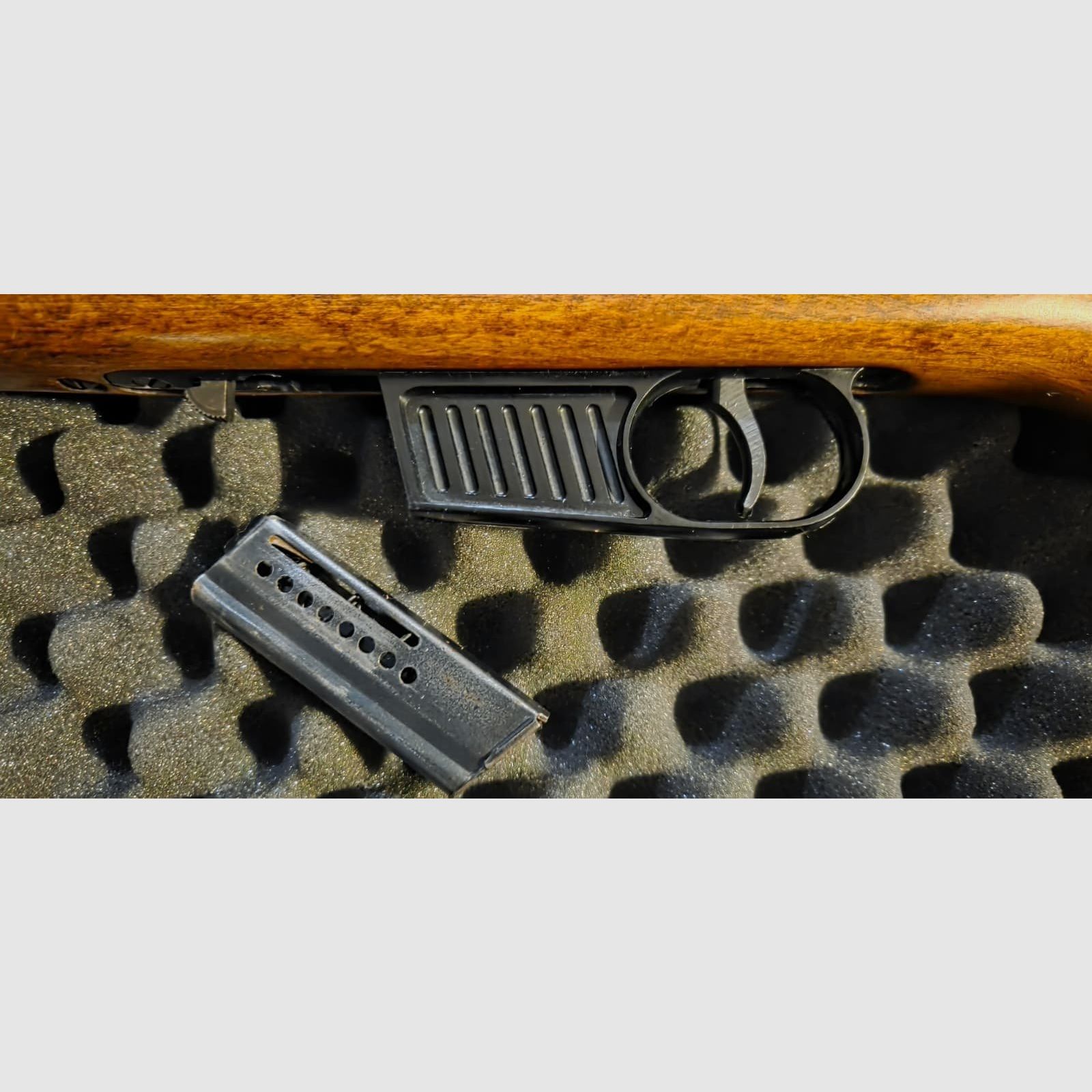 Selbstladebüchse Voere Benteler 55 .22LR