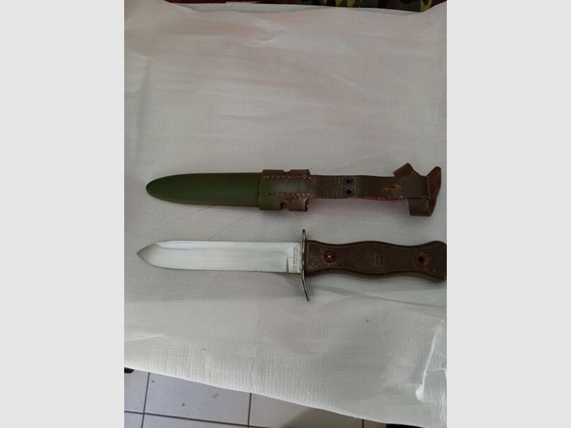 BW Bundeswehr Messer alte Art" Hersteller von Robert Klaas 70 Jahre