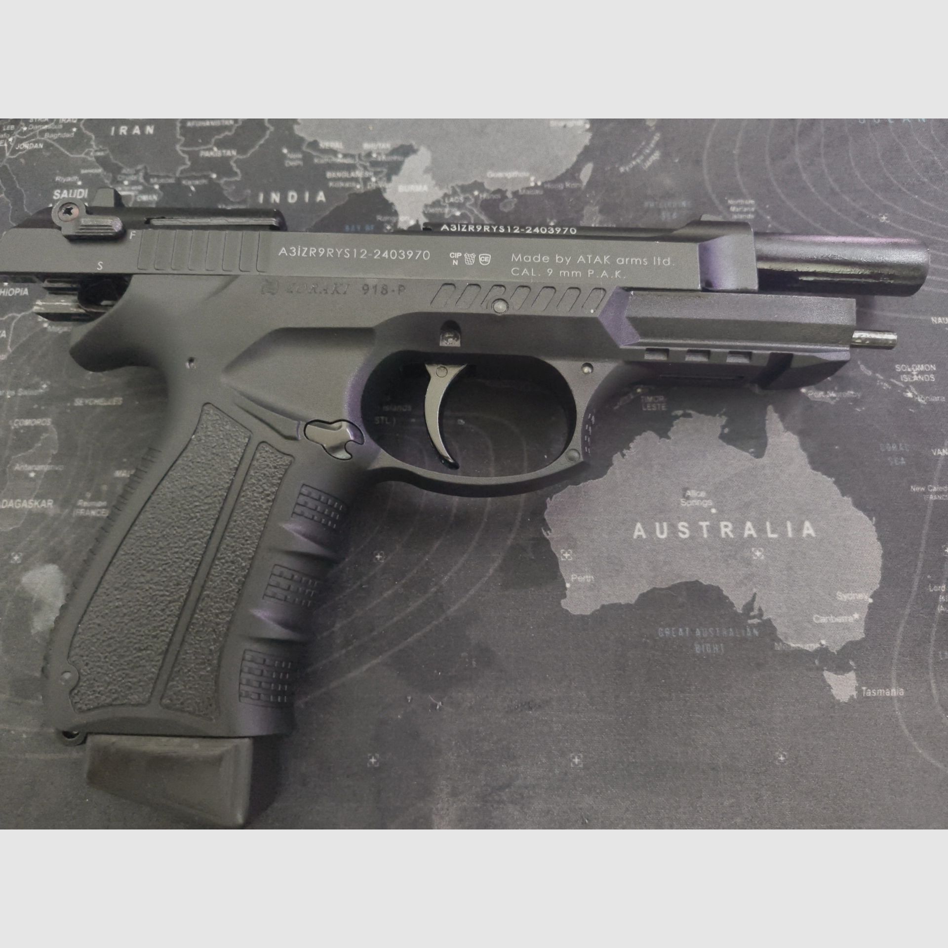 Zoraki 918 blank firing gun