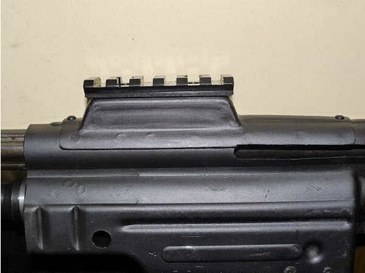 Niedermeier Weaver-Picatinnyschiene MP44