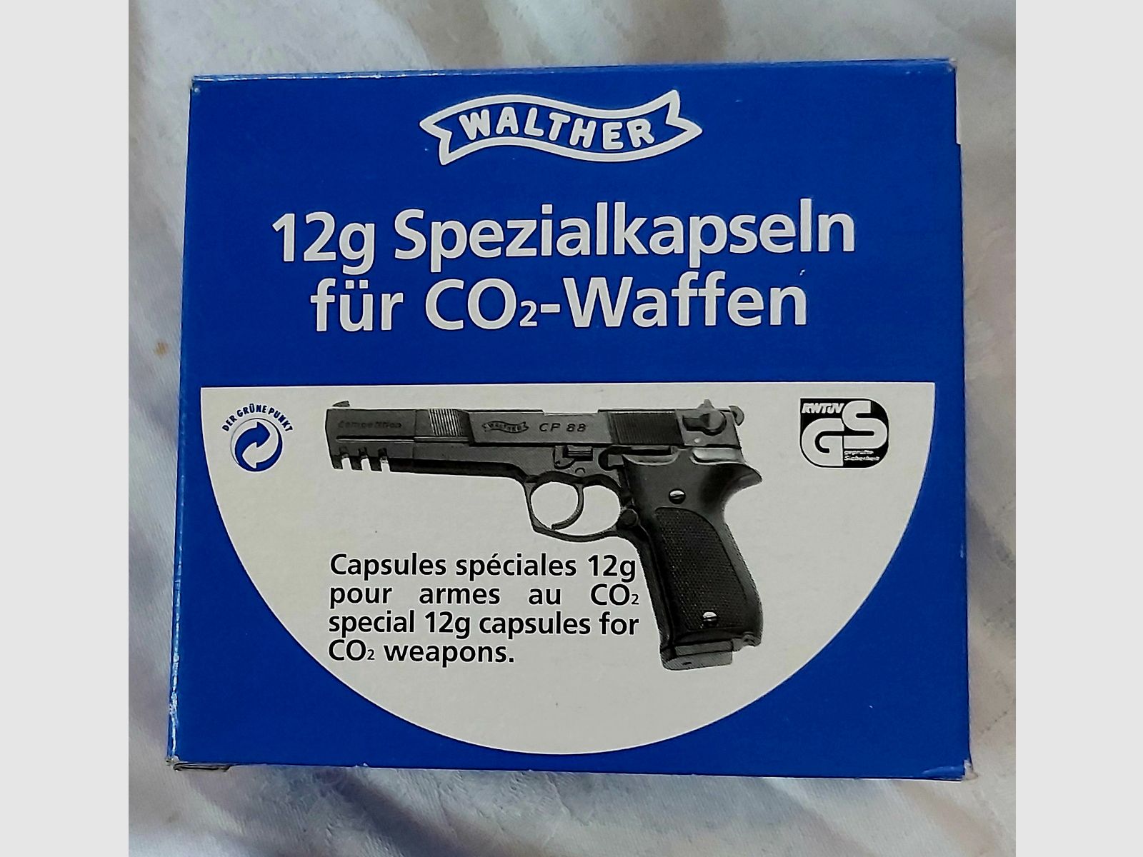 Walther Lever Action Wells Fargo long CO2-Gewehr in Gold-Optik im Kaliber 4,5mm -