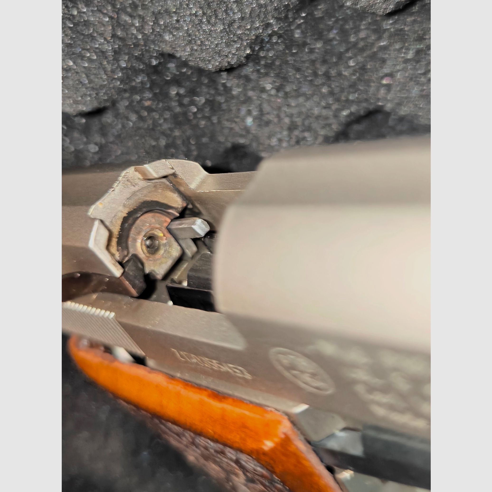⚠️ Achtung Sammlungs Auflösung!! ⚠️ Achtung Sammler von Walther Waffen, Walther P88 Compact Nickel mit Holz Griffschalen & Verzierungen in den Holz, Kaliber 9mmPAK, PTB 764, Nur einmal zur Probe ein Magazin Geschossen, Optisch sowie Funktionell in einem Tadellosen top Zustand, Absolut Neuwertig!! 