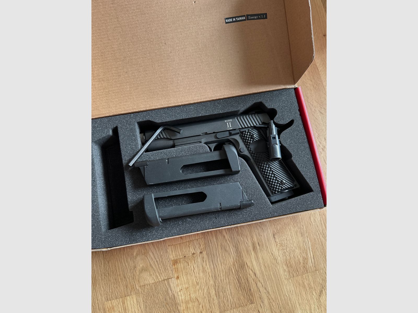 Secutor Rudis Acta non Verba pistola Airsoft 6mm 1Joule, imagen 7 de 8