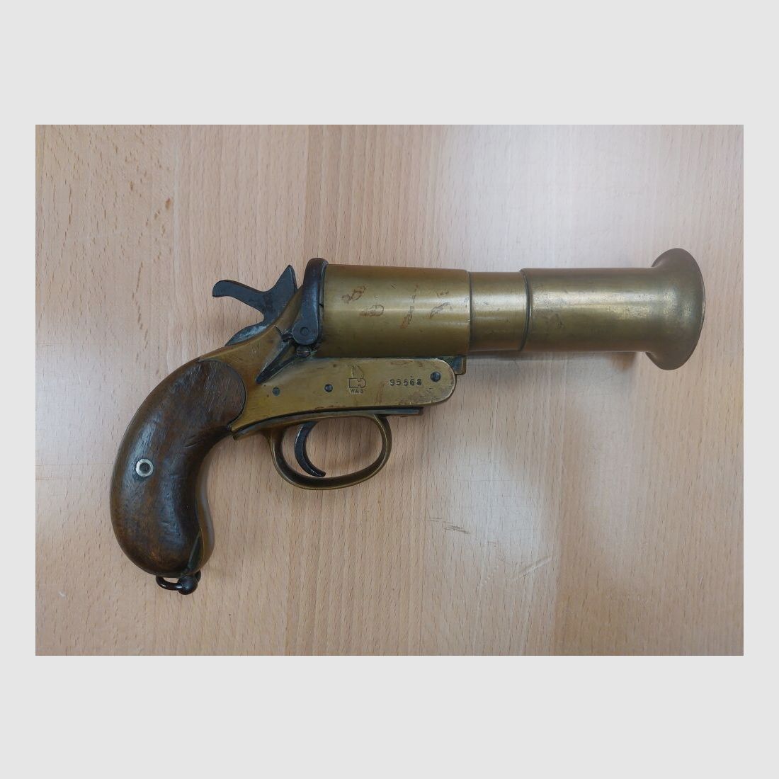 Webley & Scott pistola segnaletica