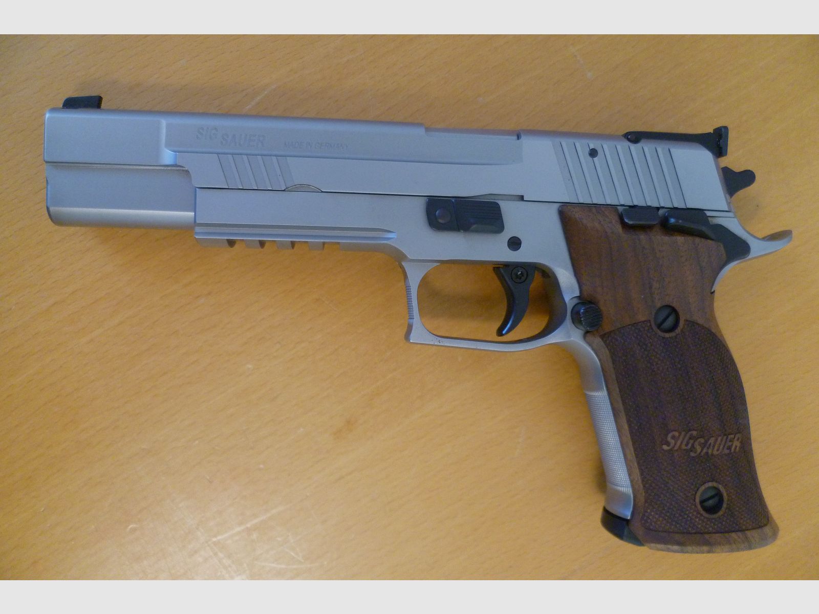 Pistole SIG Sauer P 220 S .45 Auto