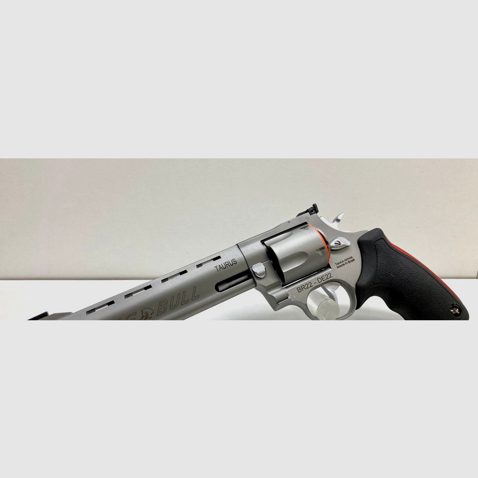 TAURUS Raging Bull | .454 Casull