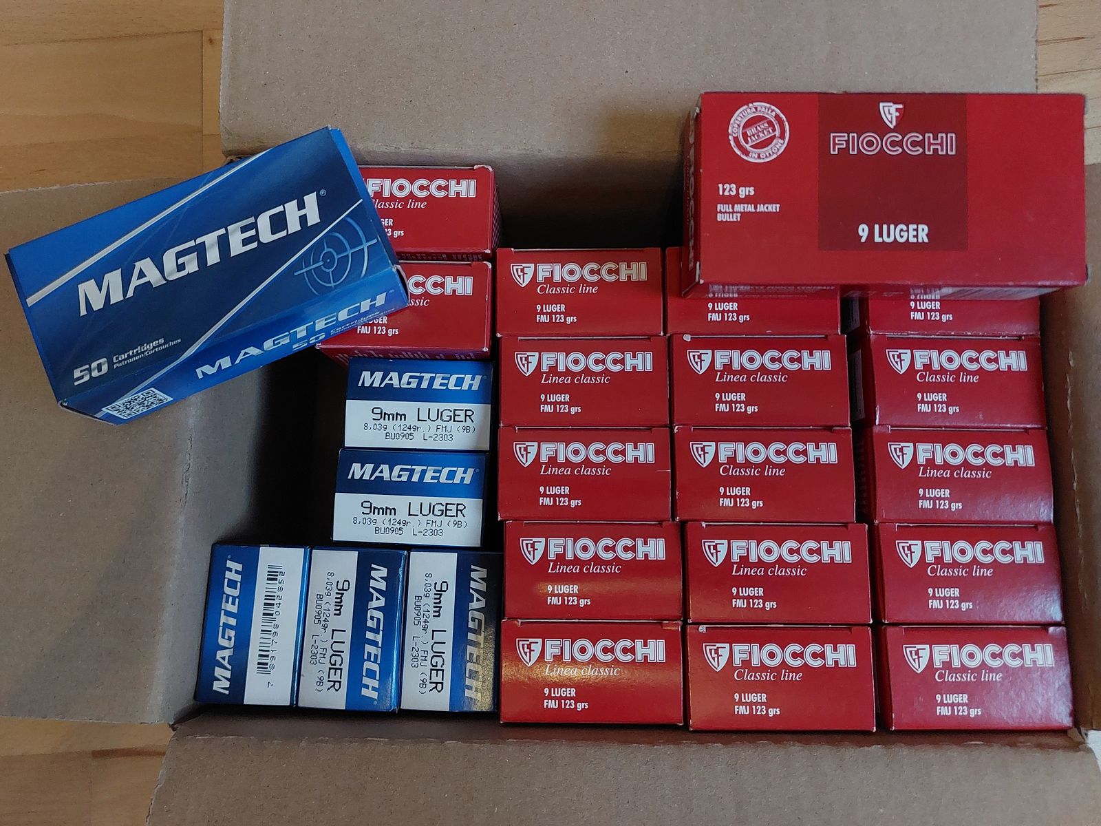 9 mm Luger Fiocchi + Magtech 1200 cartouches
