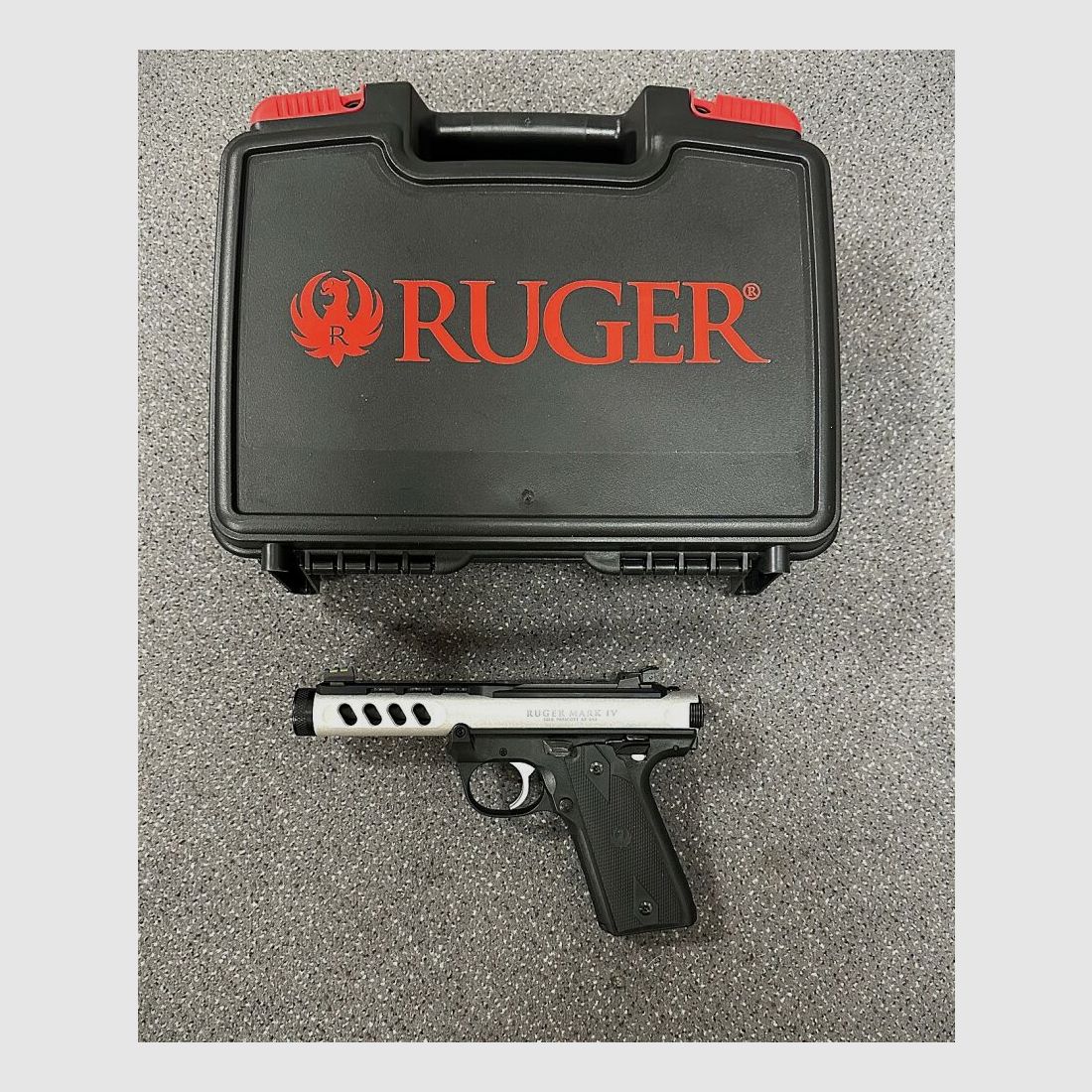 Ruger Mark IV 22/45 LITE, afbeelding 1 van 2