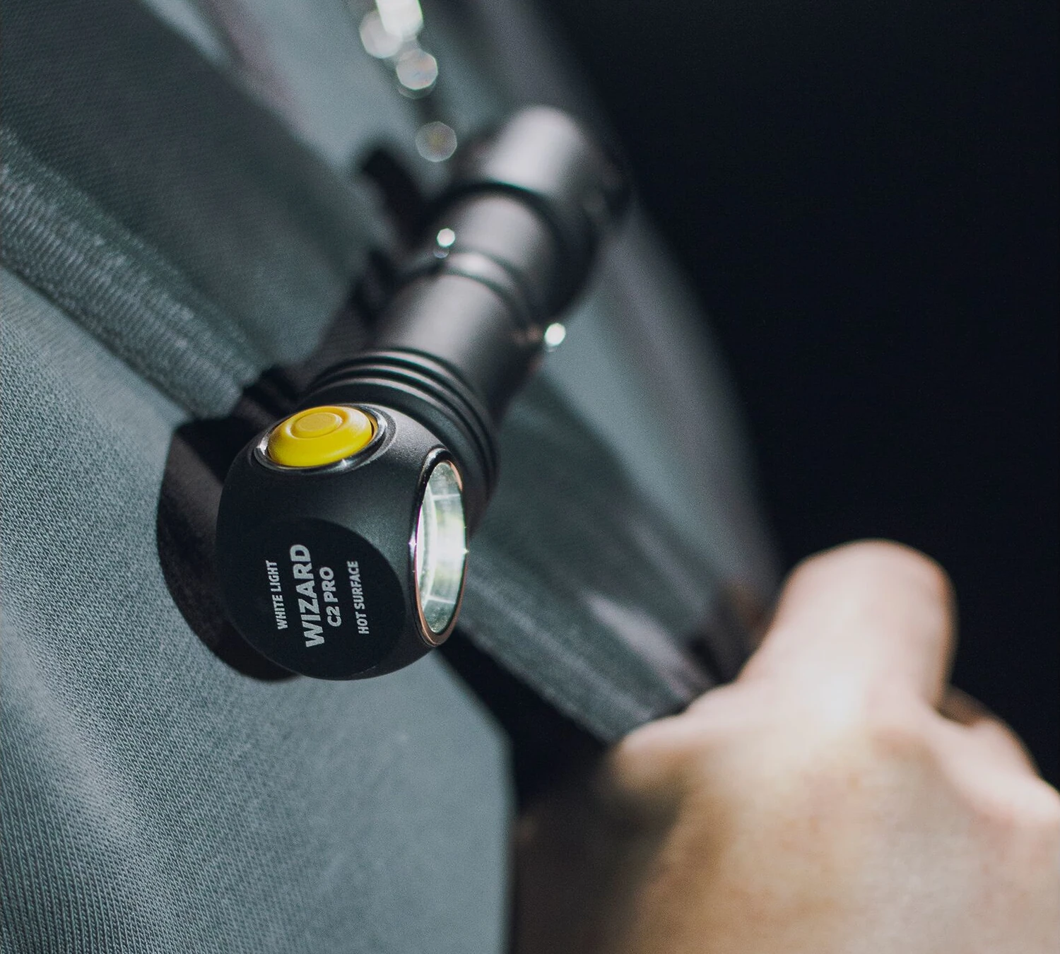 Latarka Armytek Wizard C2 Pro Magnet USB - White - 2500 lm, zdjęcie 11 z 14