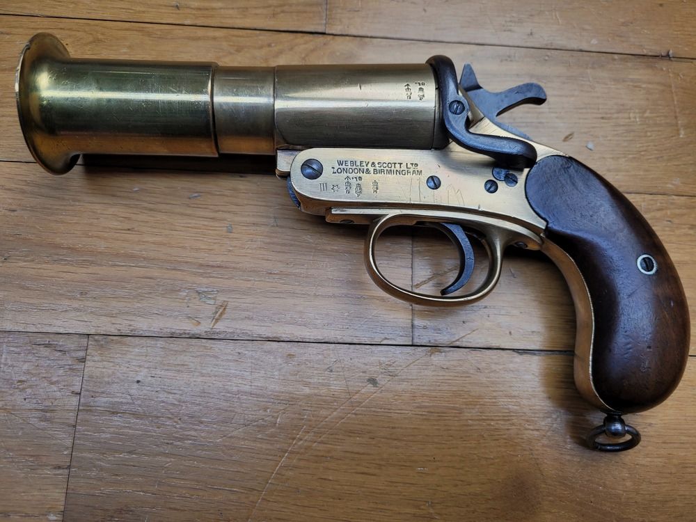 Mooie Signaalpistool Webley & Scott No.1 Mk III* – Kaliber 4 of 26,5mm – Model 1916 – 1e en 2e Wereldoorlog – Wapen uit 1918 – 100% messing – mooie stempels – uitstekende staat!, afbeelding 2 van 19