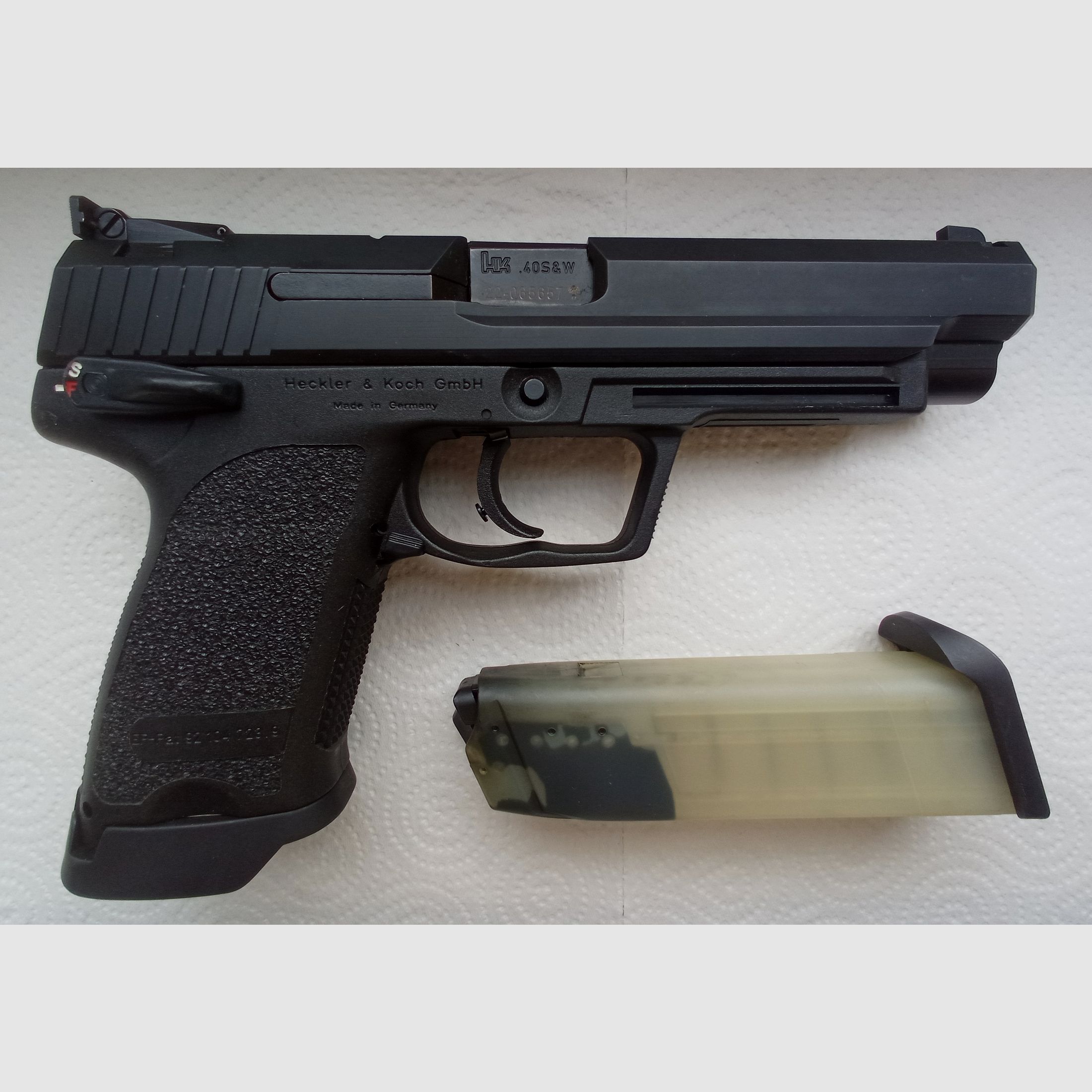 Półautomatyczny pistolet Heckler & Koch Expert – .40 S&W