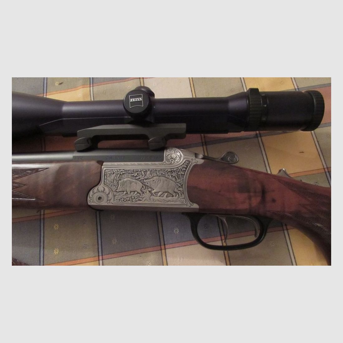 Bockbüchsflinte von Blaser mit Zielfernrohr