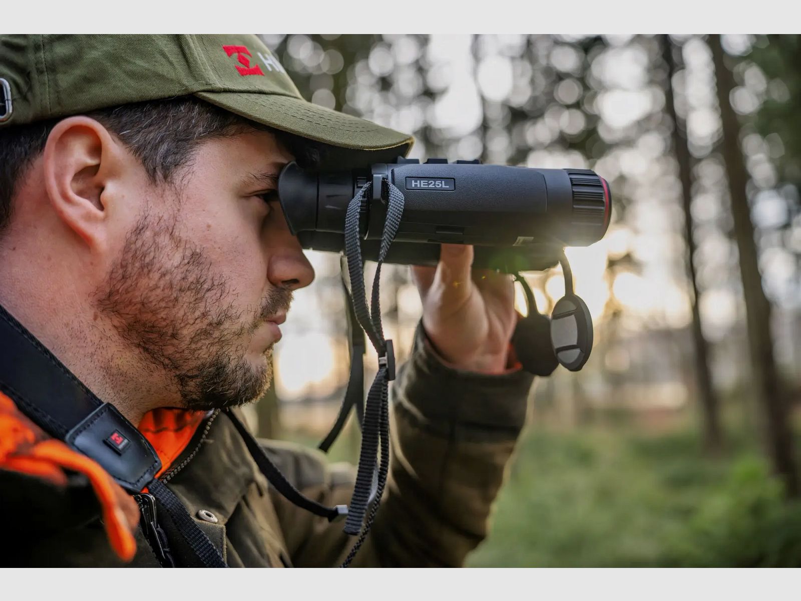 Hikmicro Verrekijker Habrok 4K HE25LN