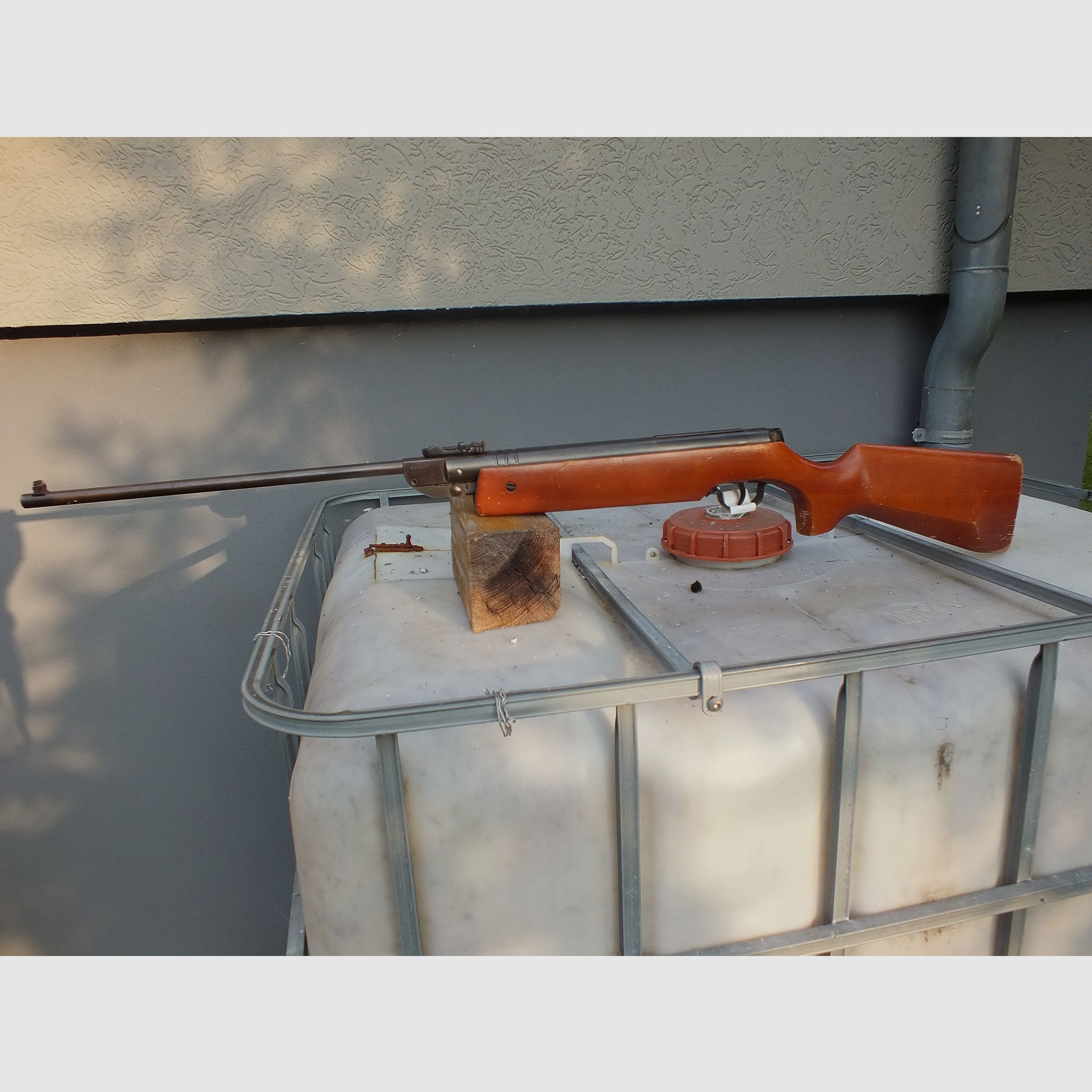 Particularité ! Haenel 303-7. Celui avec le rail prismatique !!!