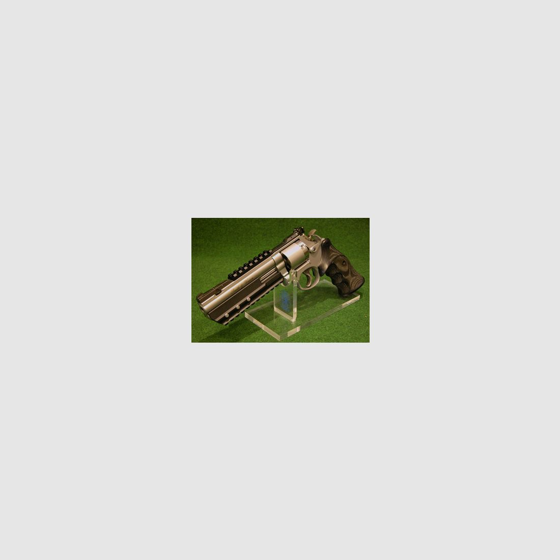 White-Diamond PRACTICAL-CHAMPION PLUS DuoTone S&W 686 6" inch 357 Magnum