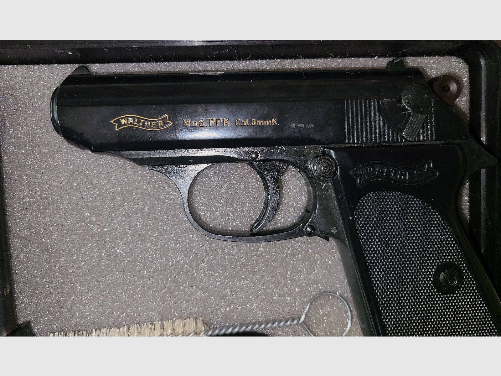 WALTHER PPK  / PTB 502 / 8mm / VIEL ZUBEHÖR / SCHRECKSCHUSS / GAS / PISTOLE / SILVESTER SELBSTVERTEIDIGUNG  