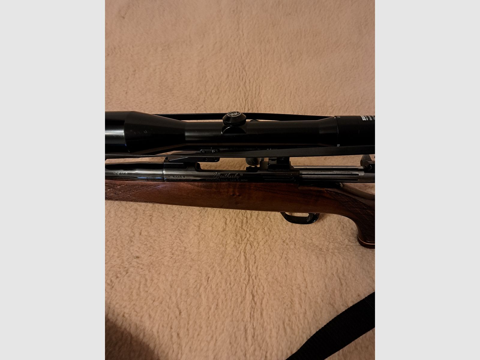 ⁷Weatherby Mark V  /  Kal. 8x68 S