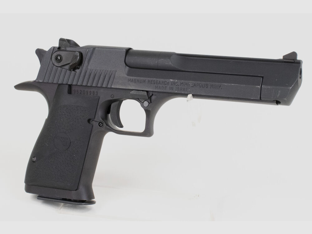 IMI Magnum Research Desert Eagle Mk VII Israel Manufacturing with Accessories