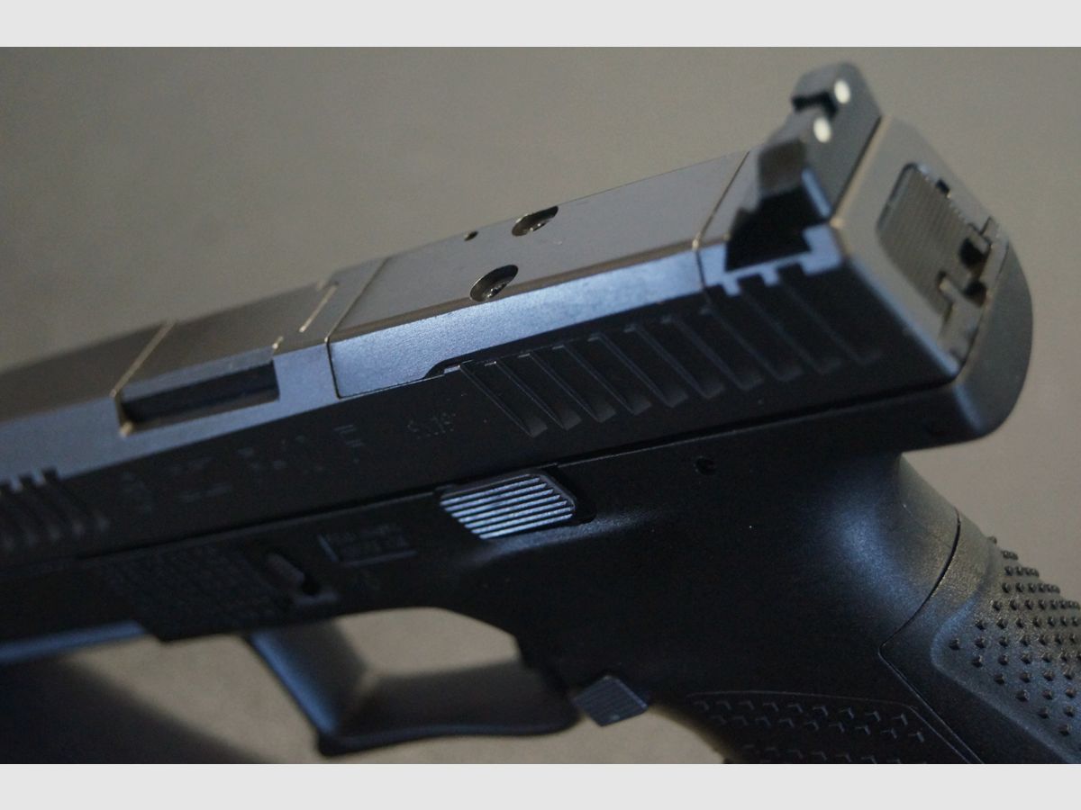 CZ P-10 F OR, image 4 sur 5