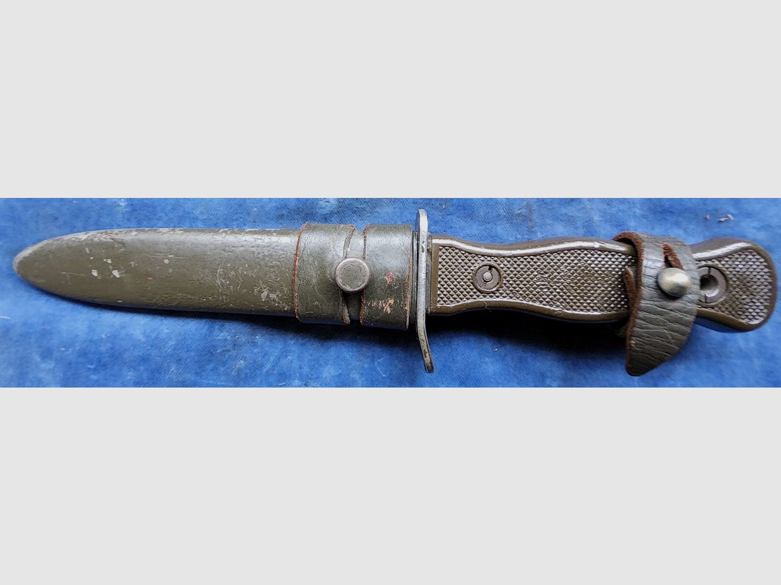 Bundeswehr Kampfmesser HSK 70, afbeelding 2 van 6