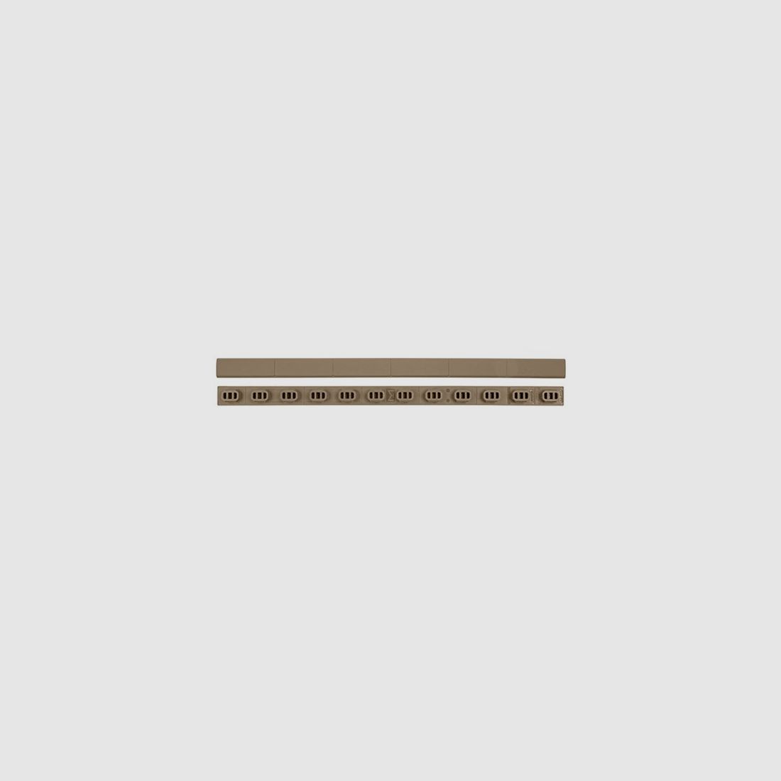 Magpul M-Lok™ Rail Cover Tipo 1 Sistema M-Lok FDE Paquete de 2