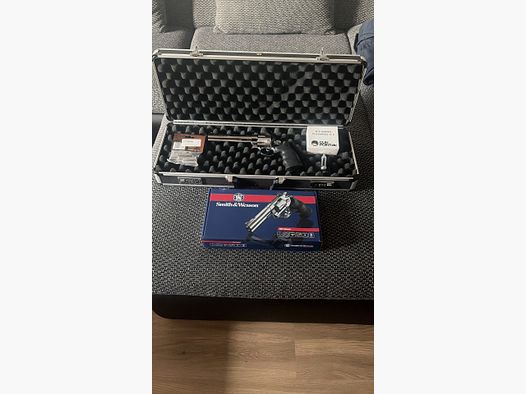 Smith & Wesson 629 Classic CO₂ Revolver – Set completo nella valigetta
