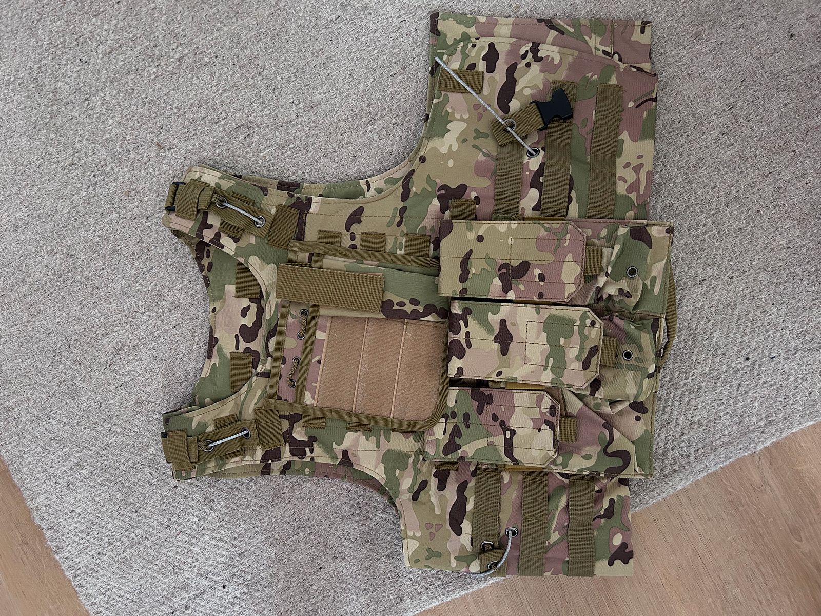 G&G Combat Machine CM16R2 mit umfangreichem Zubehör