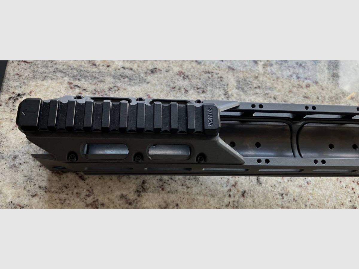 Vision Pro Chassis Remington 700 SA in grau