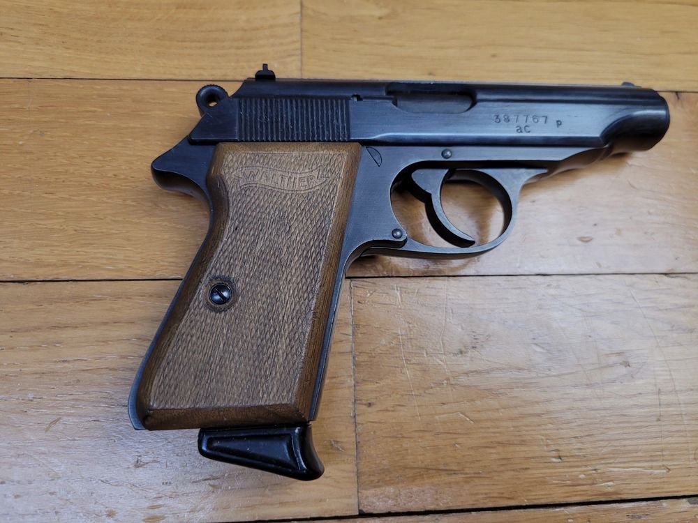 Seltenes Walther PP Pistol – Kaliber 7,65 (nicht angegeben!) – Seltene Herstellung Walther Zella-Mehlis von Februar/März 1945 – Schöne Griffschalen und schöner Lauf – Zustand TTBE++ – Neu!, Bild 2 von 17