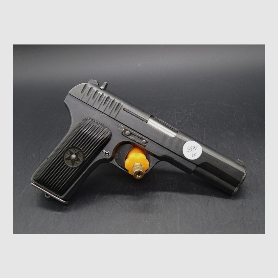 Tokarev TT 33 Bj 1943 Kaliber 7,62 Tok. TT33