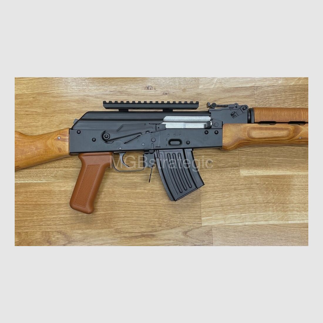 WBP Jack - carabina semiautomatica 7,62x39 - sistema AKM AK47 AK74 con calciatura in legno stratificato - il bayonetta può essere montata - Made in Poland - novità!
