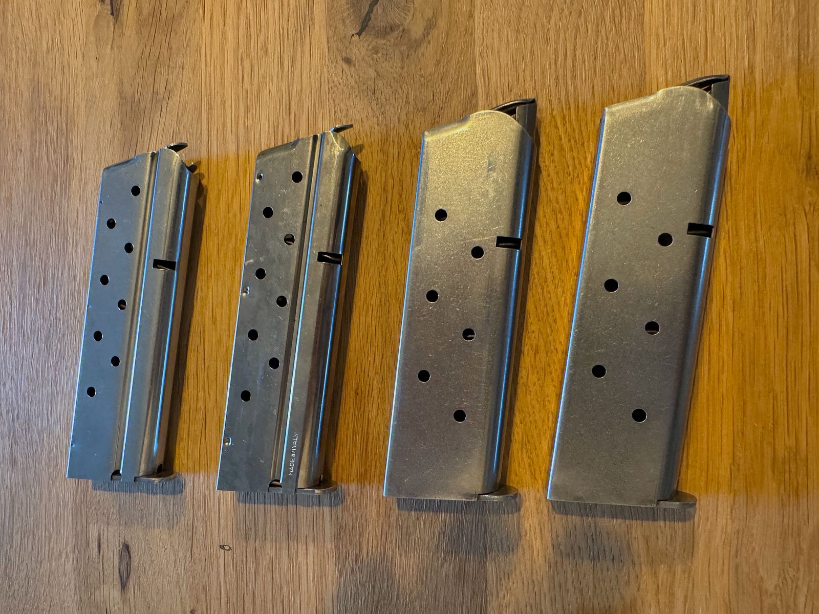 KPS Omega Match – .45 ACP + 9 mm Wechselsystem, je 2 Magazine