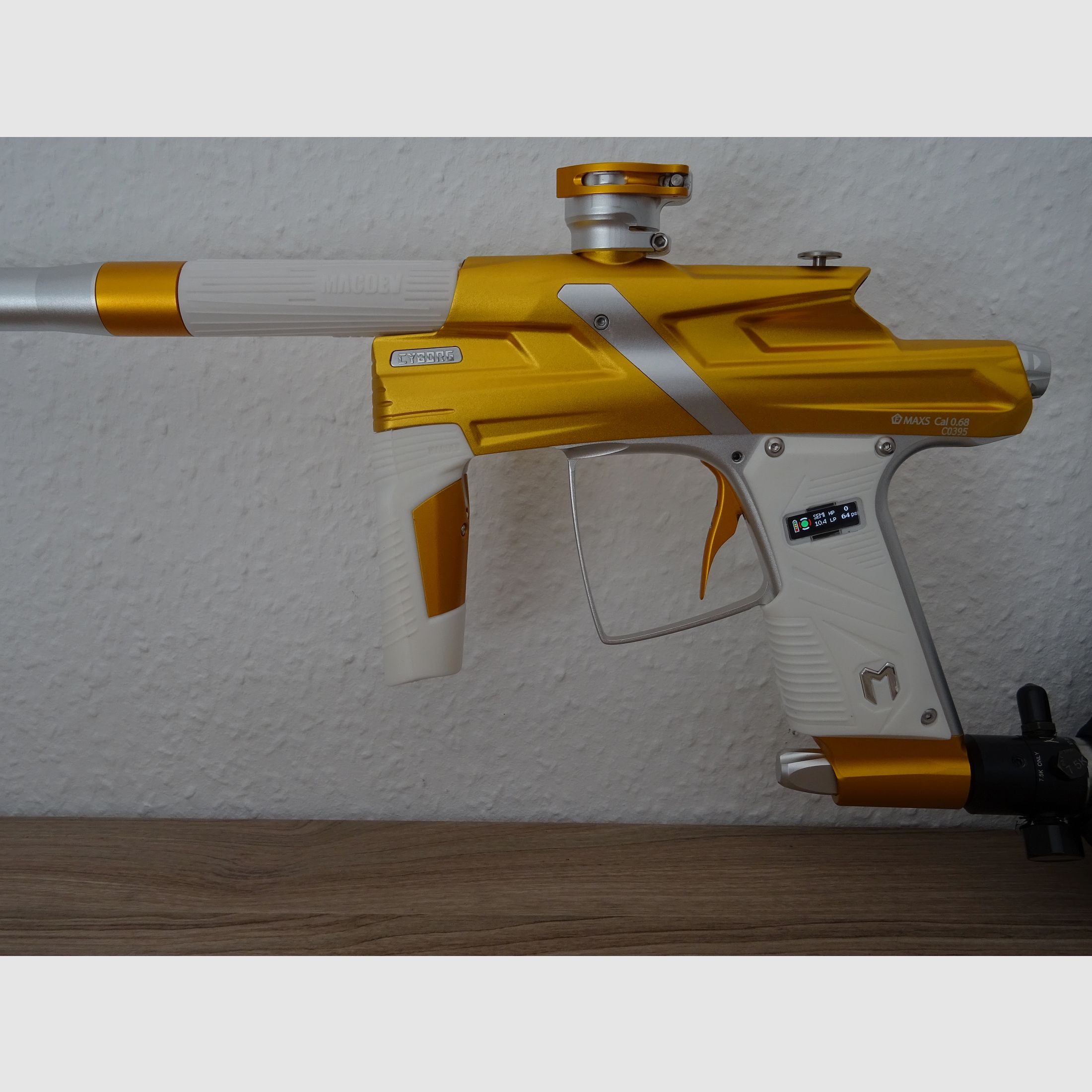 MacDev Cyborg 6 Gold – Silver – White (collector's item)