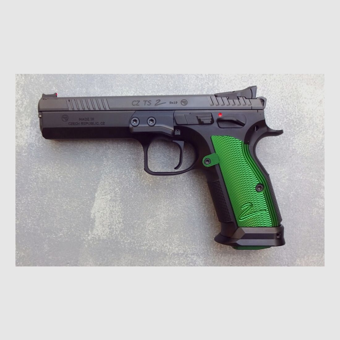 CZ TS 2 SA RACING GREEN